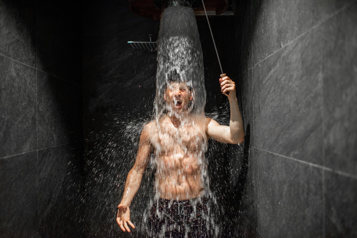 Contrast Showers