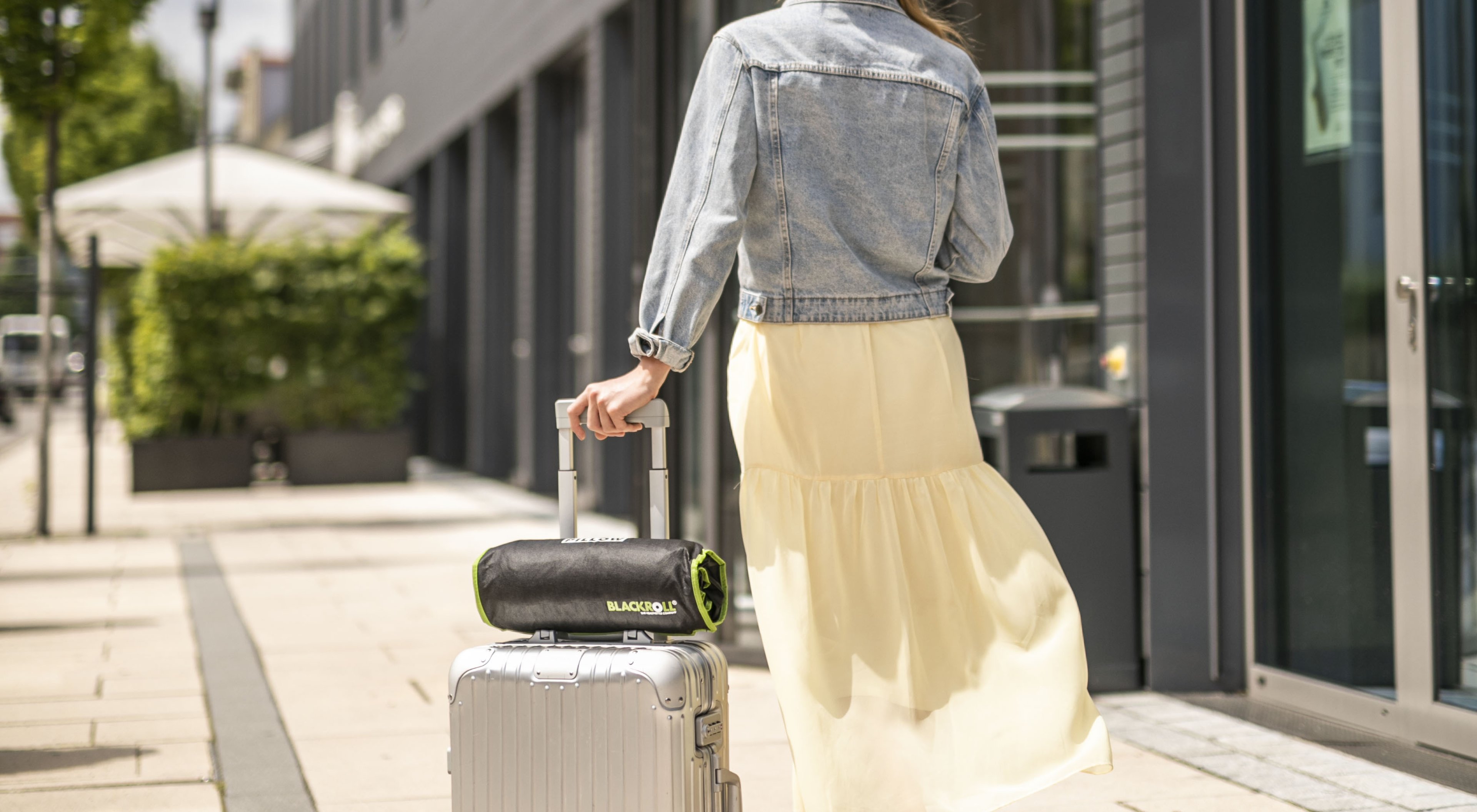 https://storage.googleapis.com/oneworld-prod/assets/koffein-auf-reisen.jpg?v=1779191236