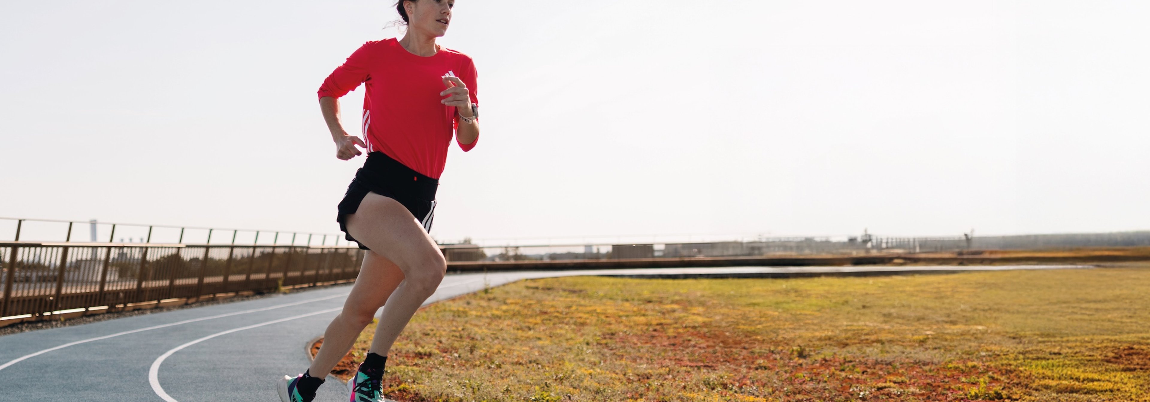 https://storage.googleapis.com/oneworld-prod/assets/Header-Kimi-Berlin-Marathon.jpg?v=1773223122