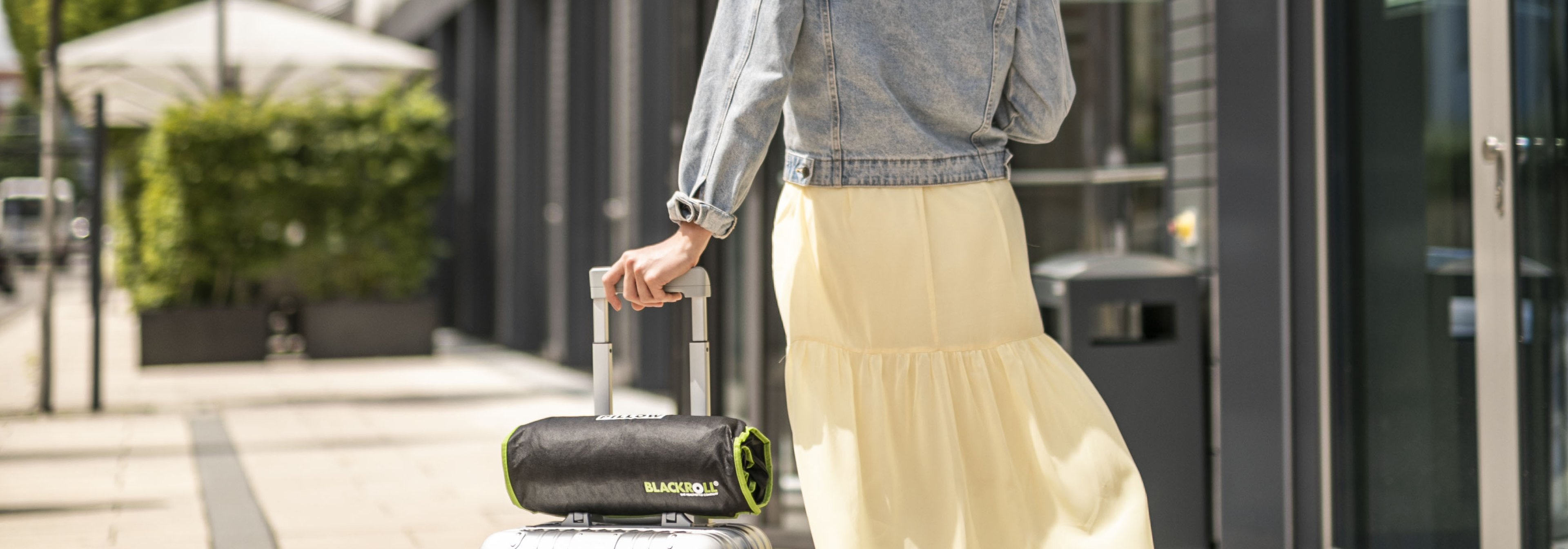 https://storage.googleapis.com/oneworld-prod/assets/koffein-auf-reisen.jpg?v=1779191236