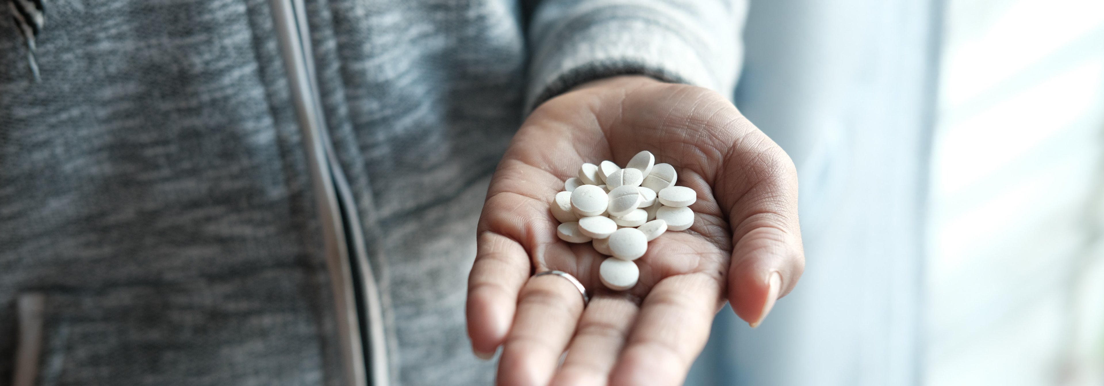 https://storage.googleapis.com/oneworld-prod/assets/melatonin-ueberdosis.jpeg?v=1682692436