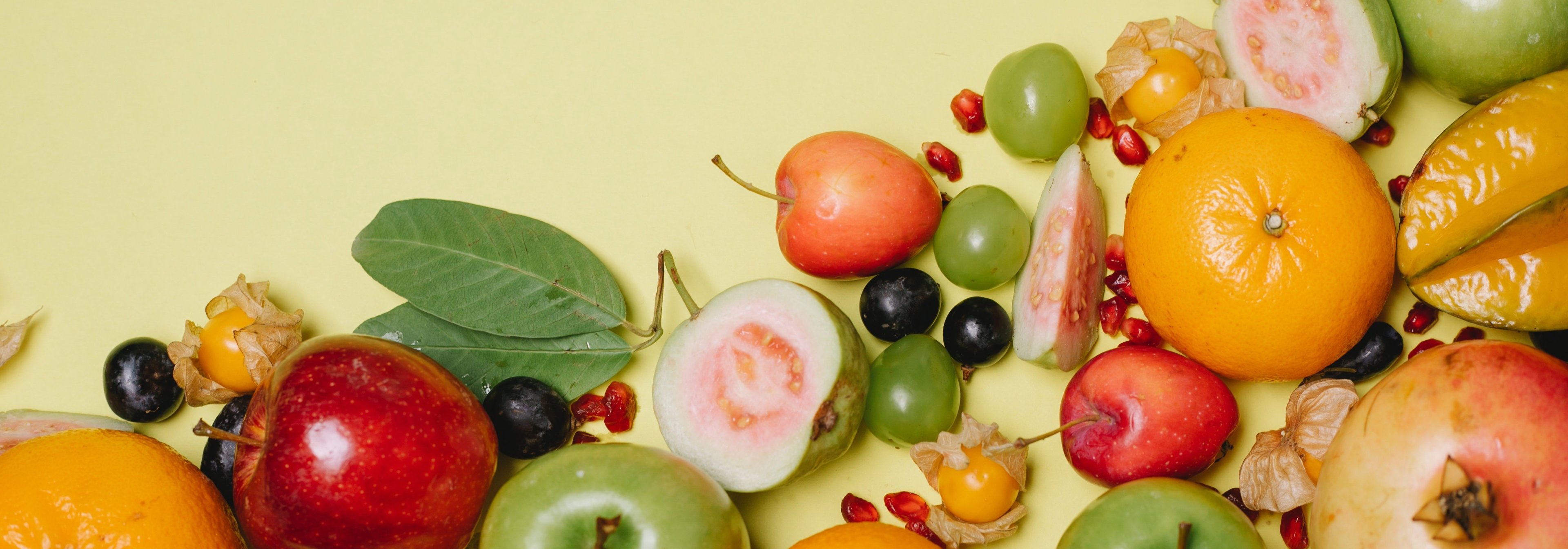 https://storage.googleapis.com/oneworld-prod/assets/welche-vitamine-bei-muedigkeit-schlappheit-1.jpeg?v=1683894230