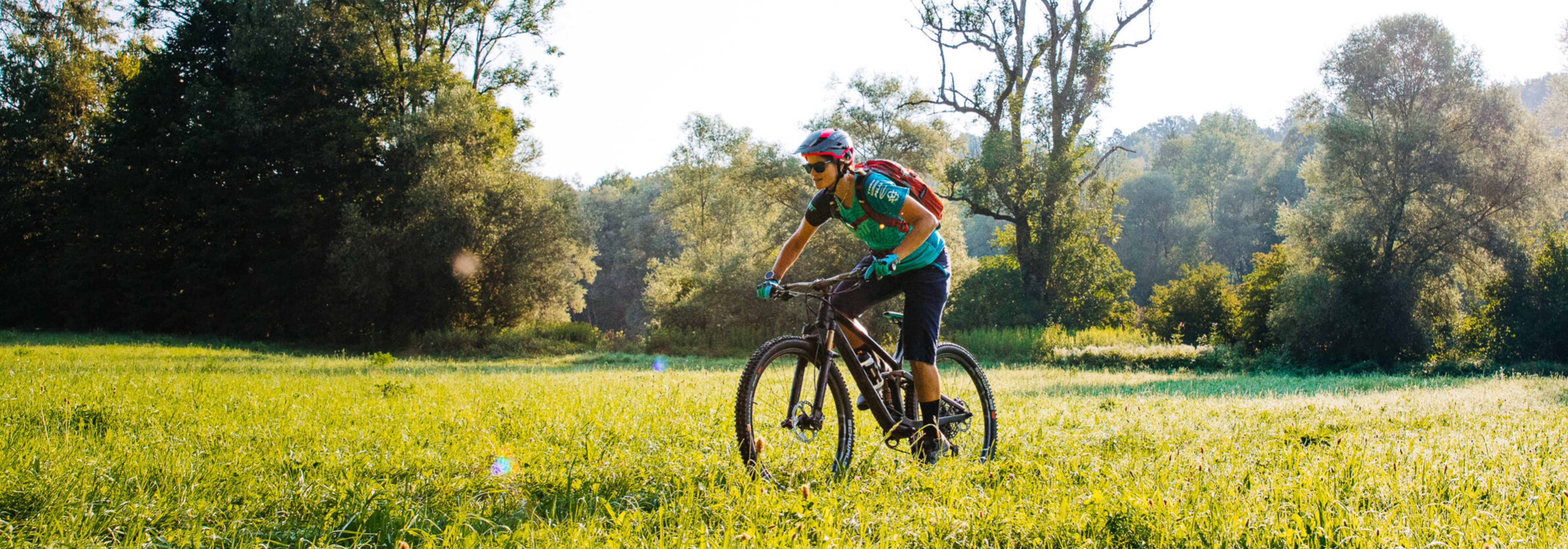 https://storage.googleapis.com/oneworld-prod/assets/BIKE_MOOD-0040_2021-07-08-062233_txmz_2021-07-08-062314_wrwd.jpg?v=1625725394