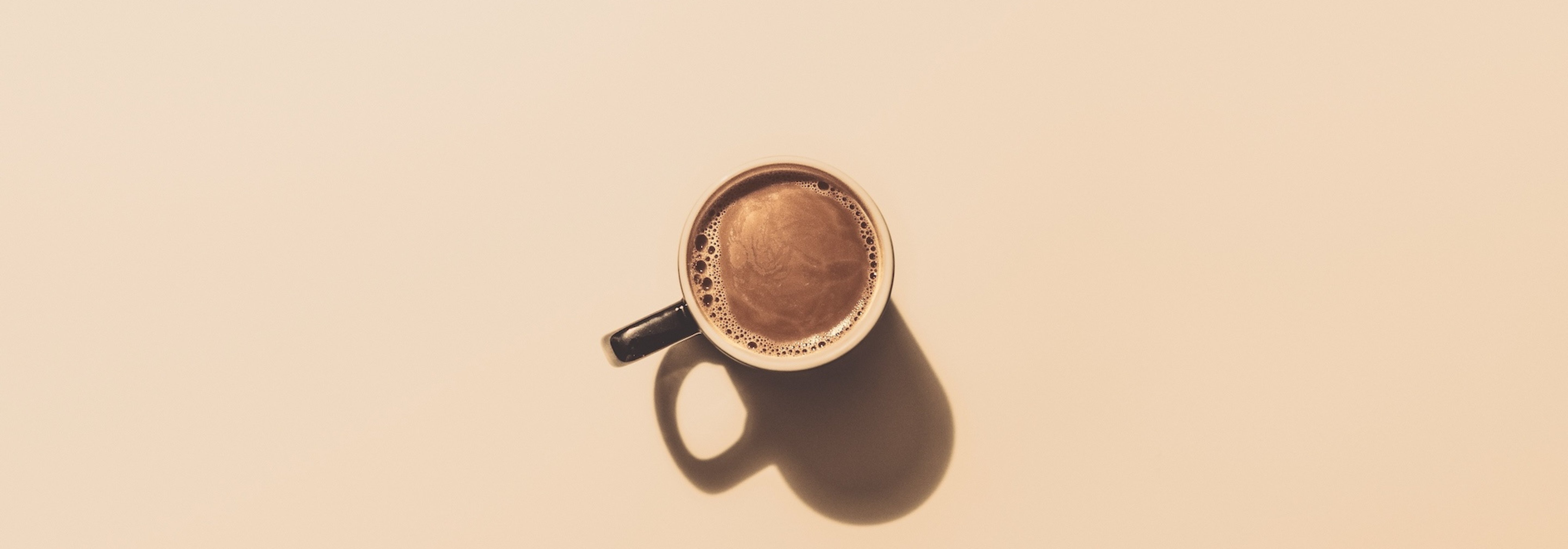 https://storage.googleapis.com/oneworld-prod/assets/Koffein-4.jpg?v=1762781499