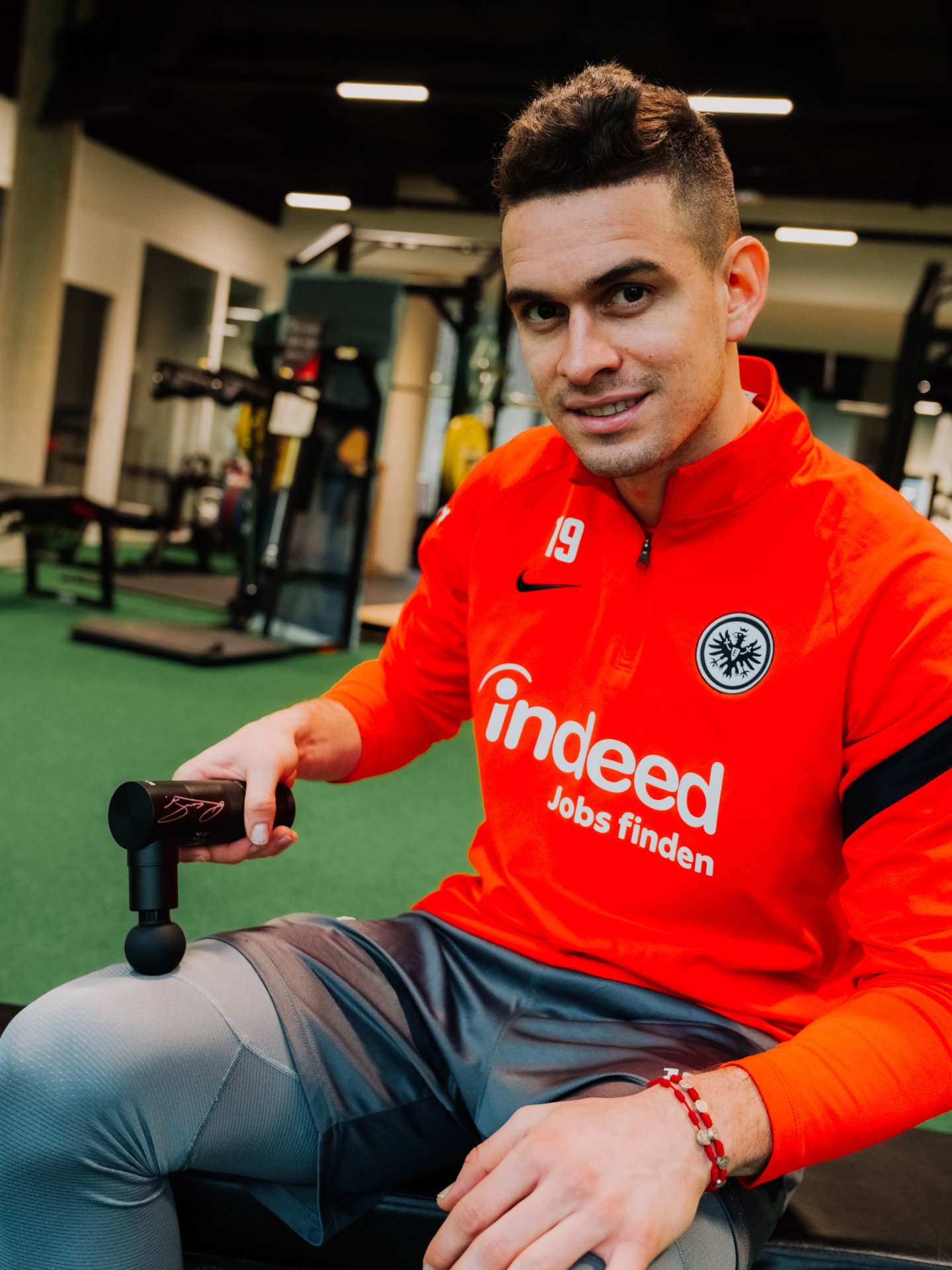 Eintracht Frankfurt_Fascia Gun