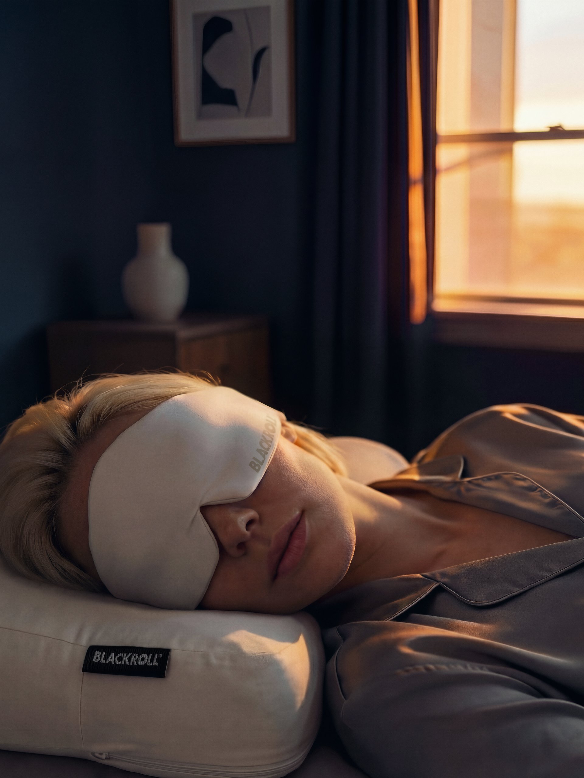 BLACKROLL Sleep Mask 04 2