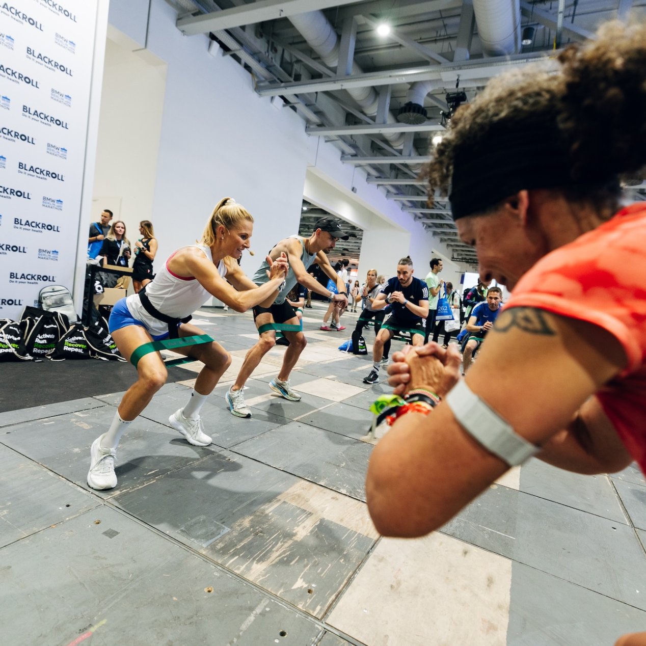 Group Workout Berlin Marathon BLACKROLL Hendrik Pfeiffer
