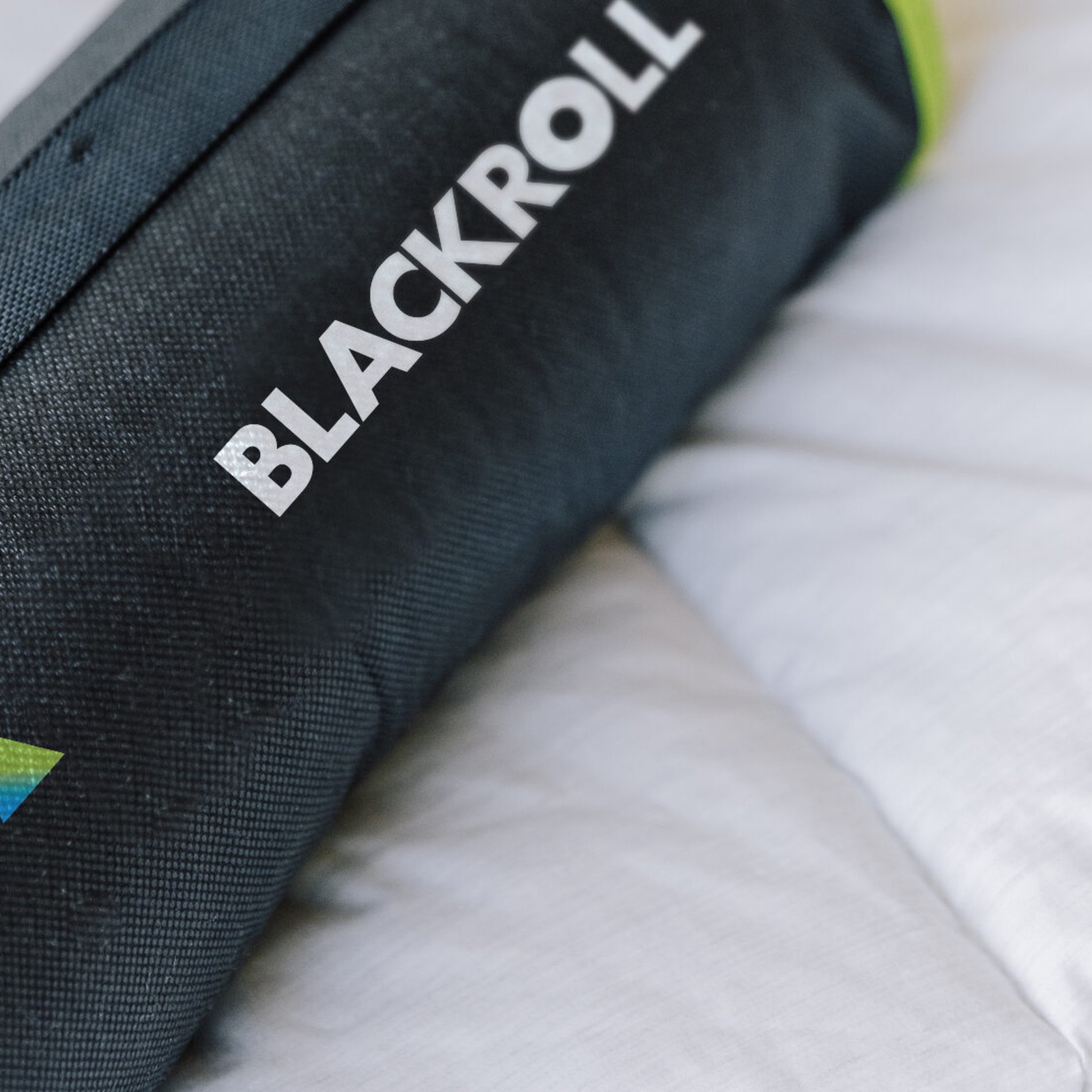 Logo example: Co-branding Recovery Pillow