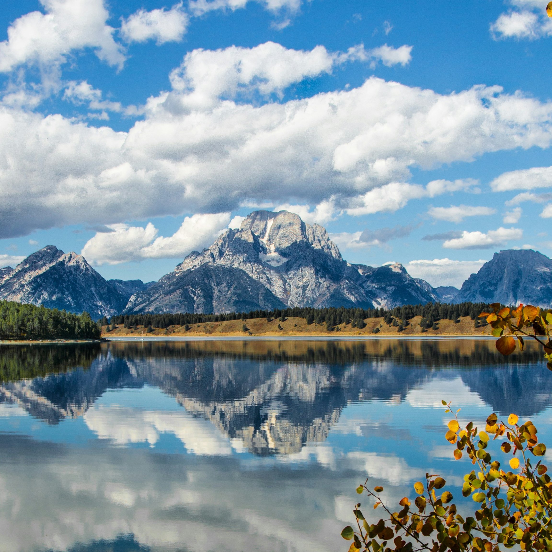 Mountain Vacations: Connecting with Nature and Activity for Body and Mind.