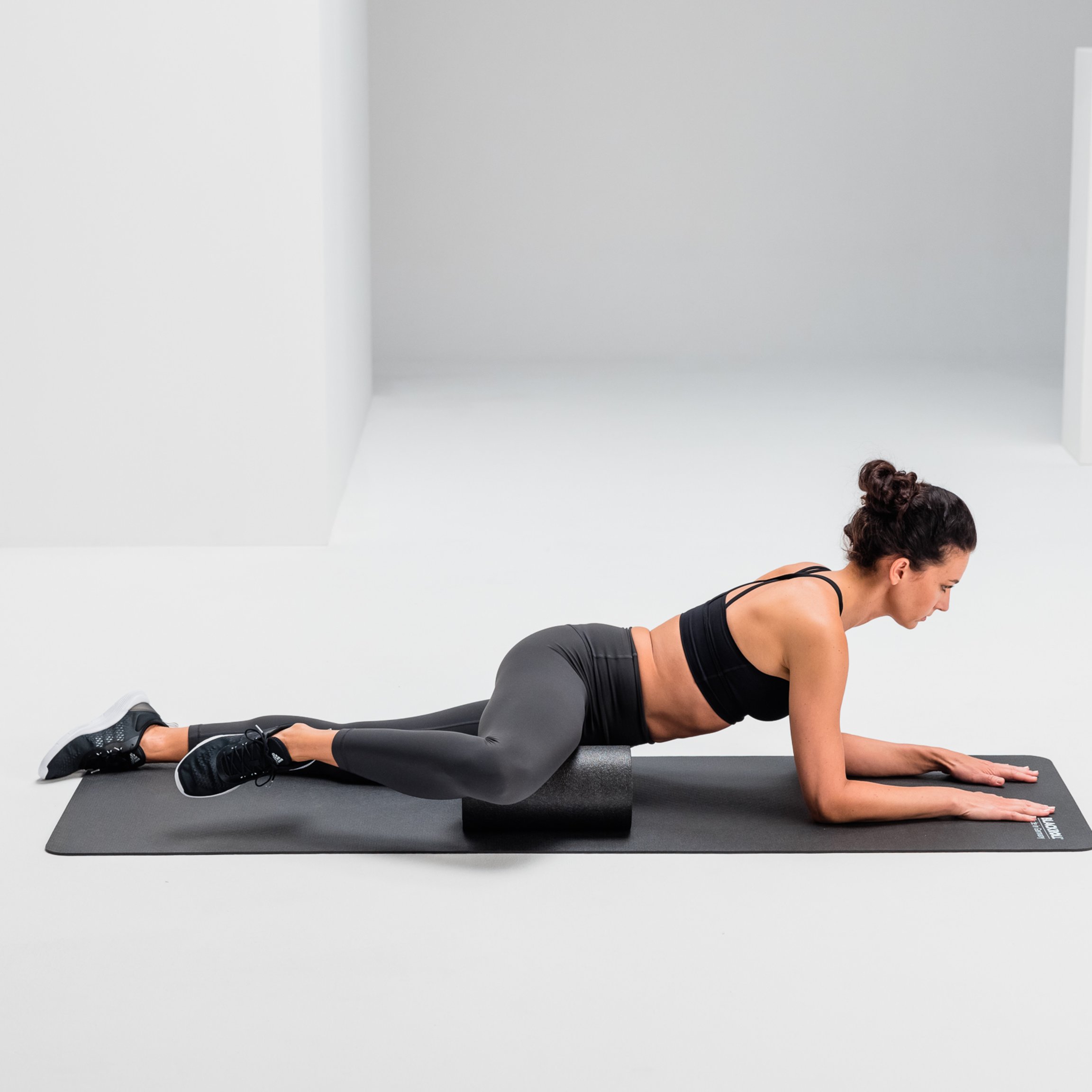 Massage of the Inner Thighs