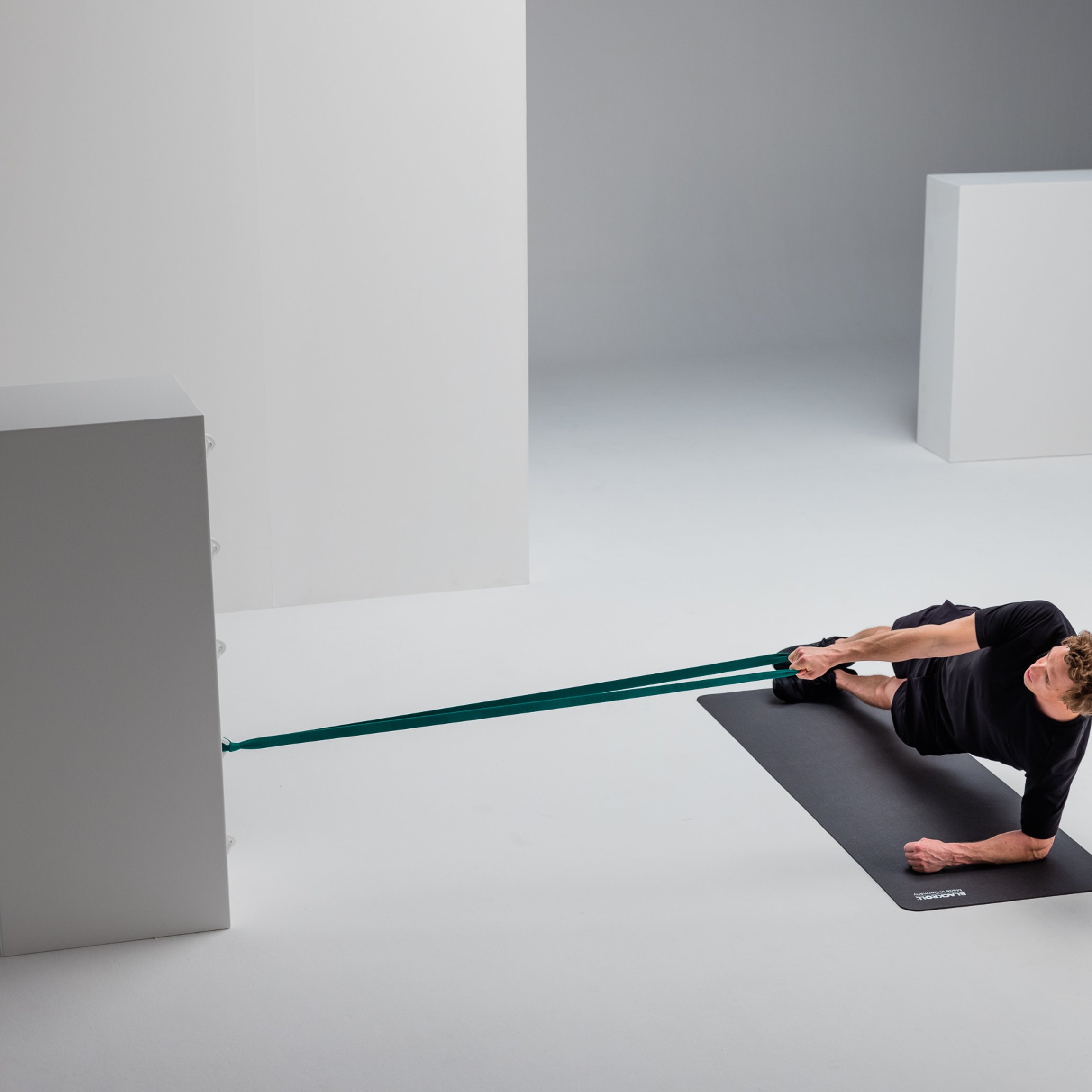 Rowing in a Side Plank