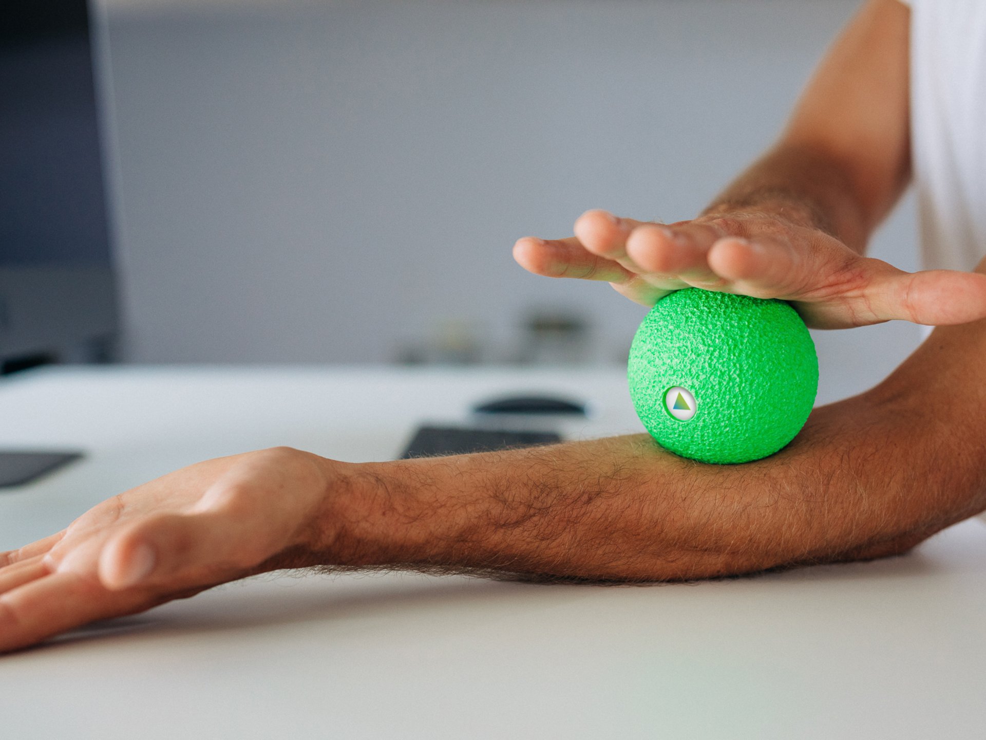 Produktindividualisierung ball Logobeispiel