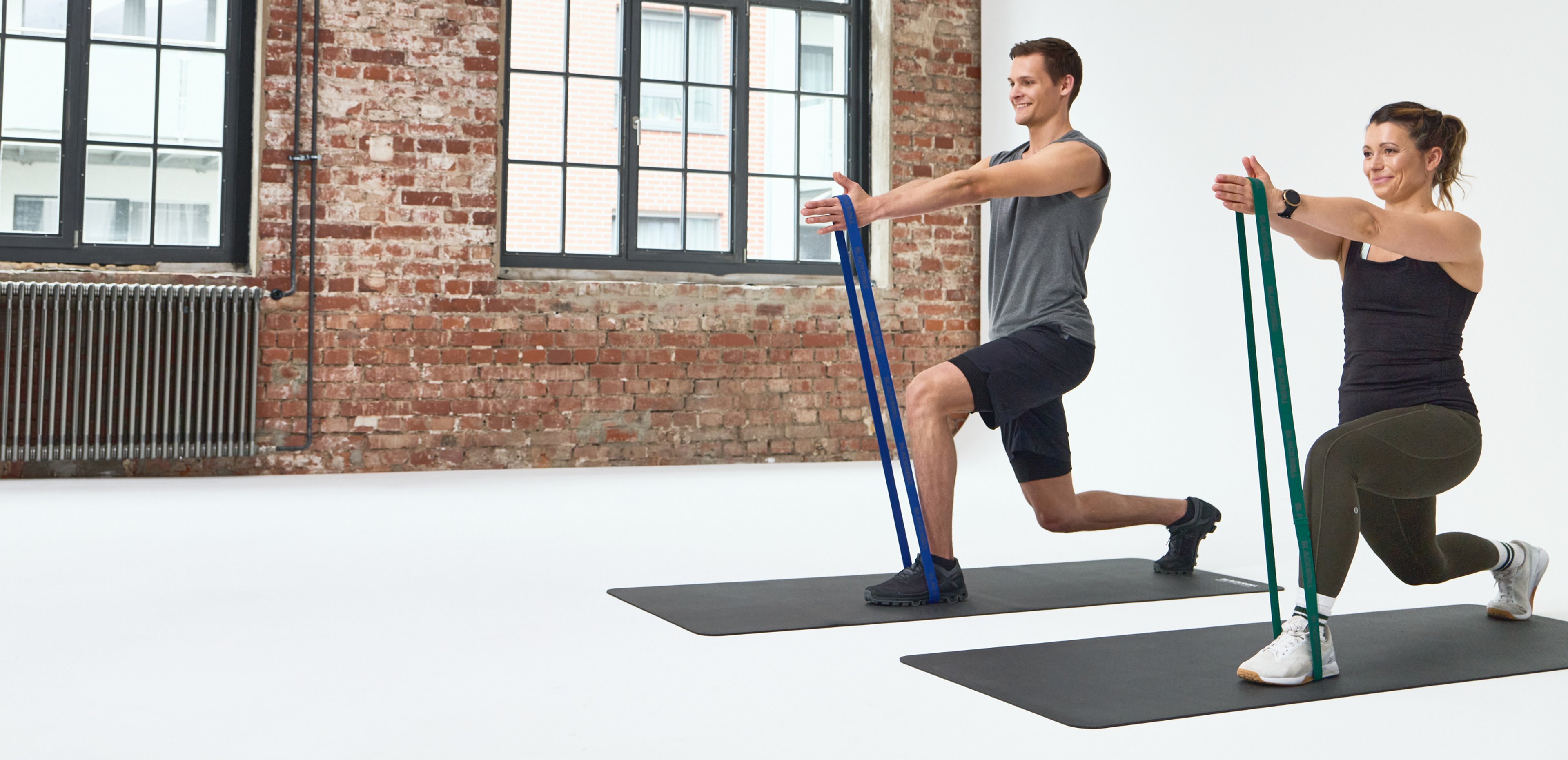 HIIT Workout: 17-Minute Workout with the BLACKROLL®