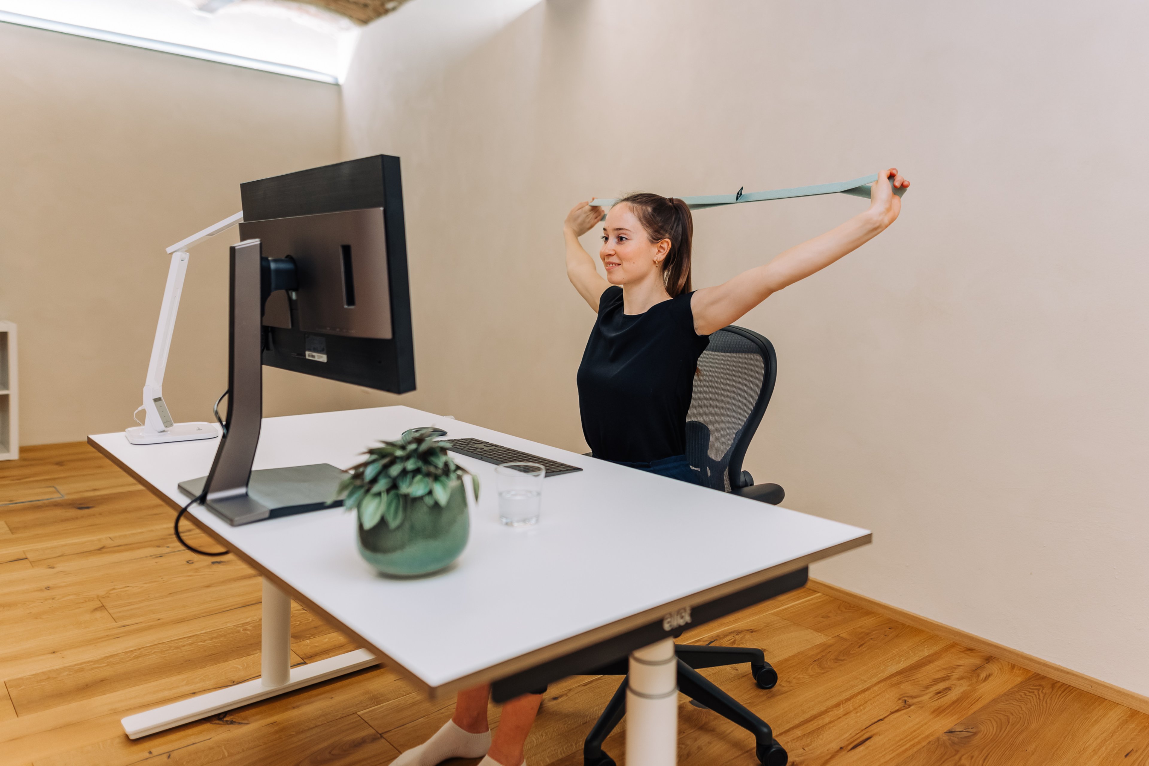 Office Exercises: More Energy Thanks to Movement Breaks
