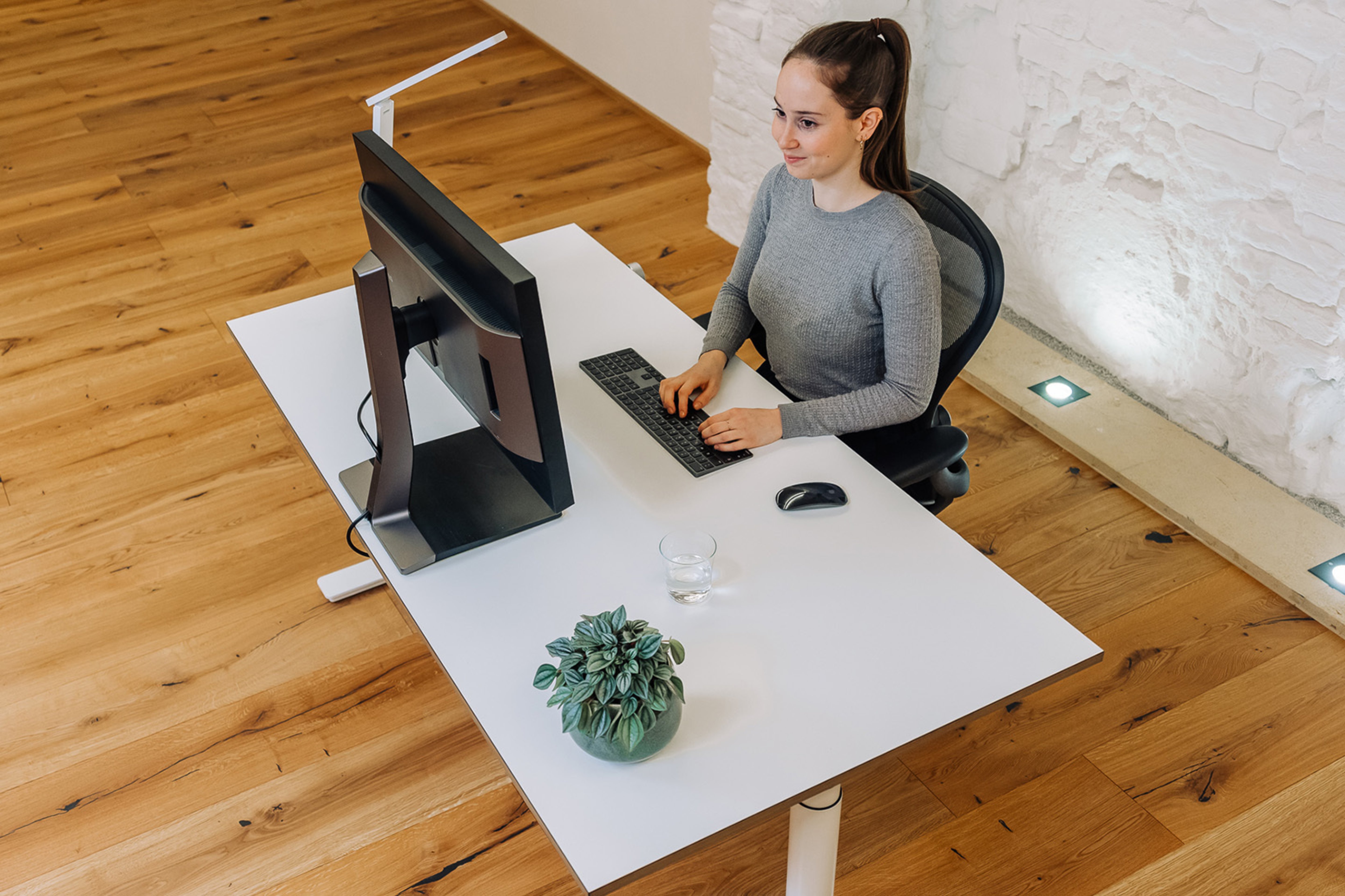 Ergonomic, Comfortable Office