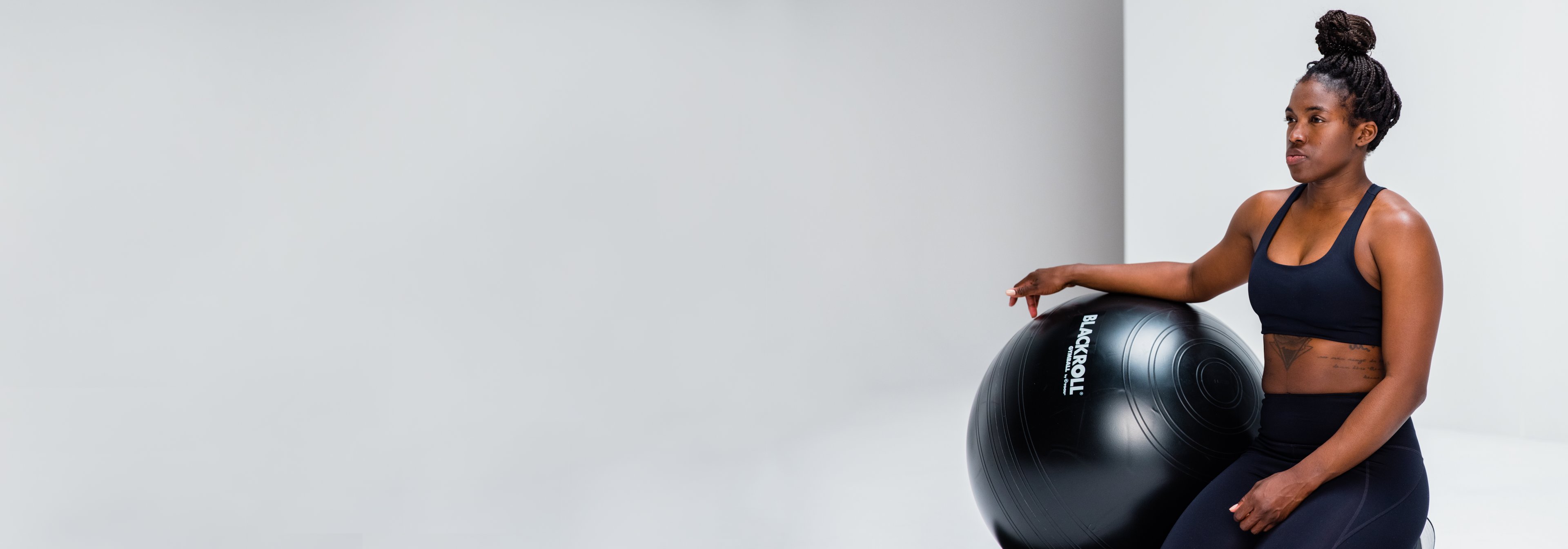 https://storage.googleapis.com/oneworld-prod/assets/gymball.jpg?v=1626764062%2C0.7867%2C0.3172