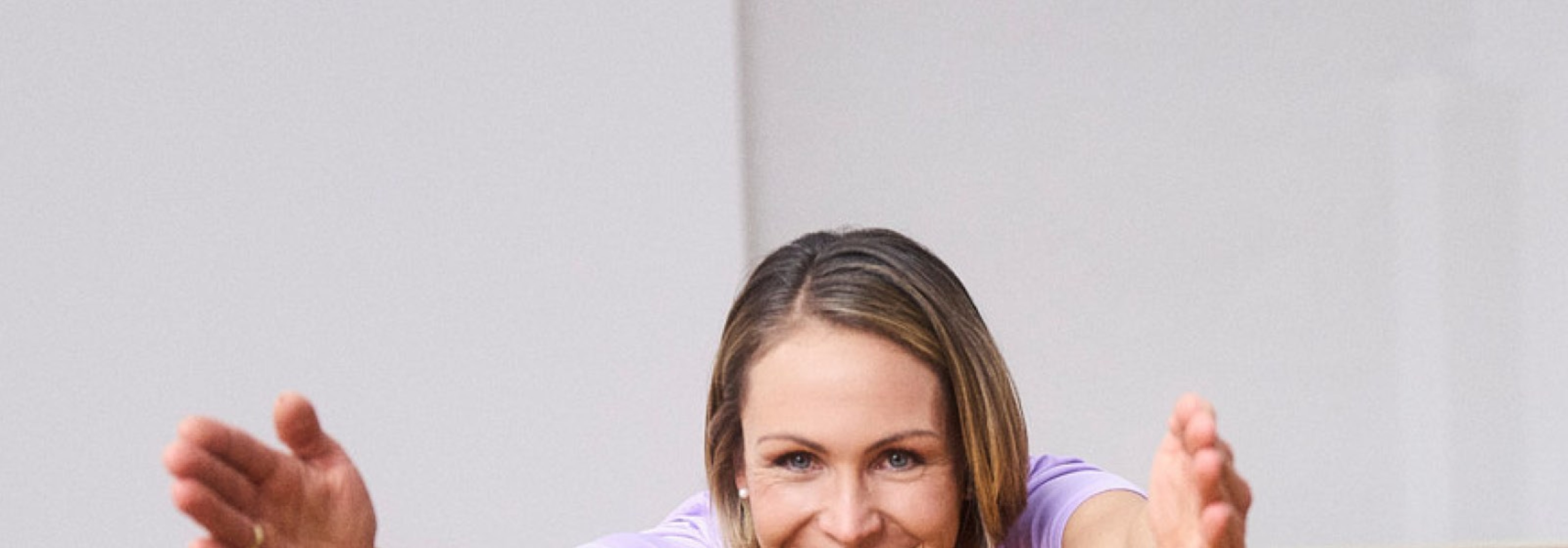 https://storage.googleapis.com/oneworld-prod/assets/Blackroll_Magdalena_Neuner2.jpg?v=1747227387%2C0.5628%2C0.1801