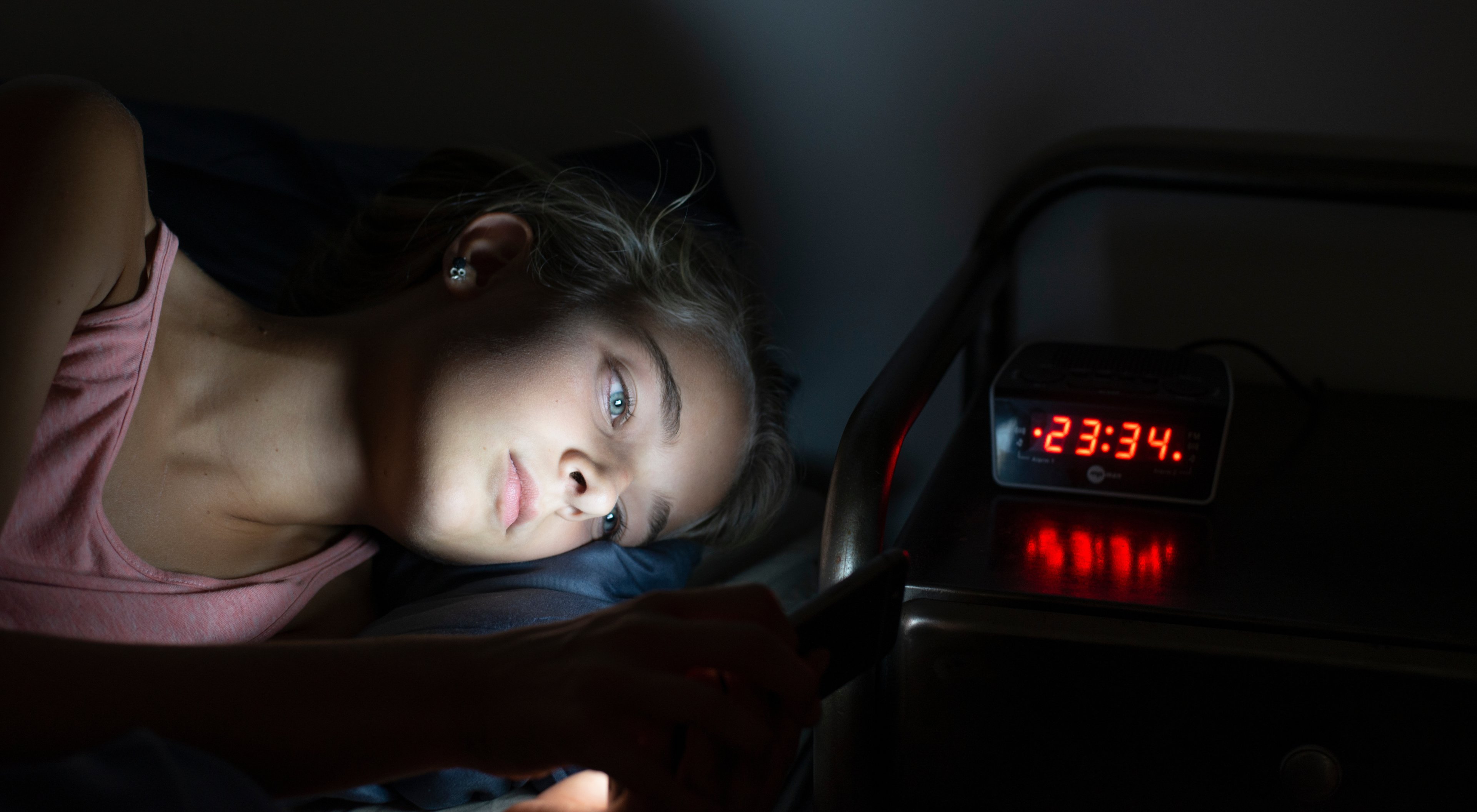 https://storage.googleapis.com/oneworld-prod/assets/revenge-bedtime-procrastination-1_2023-05-25-134123_meta.jpeg?v=1685022083%2C0.6745%2C0.8949