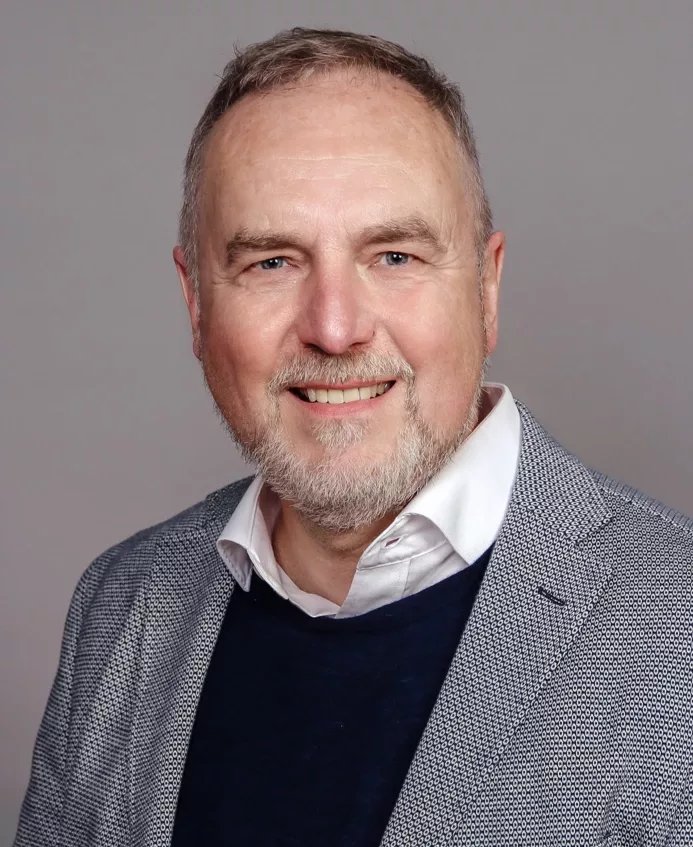 Dr alfred wiater experte fuer kinderschlafmedizin