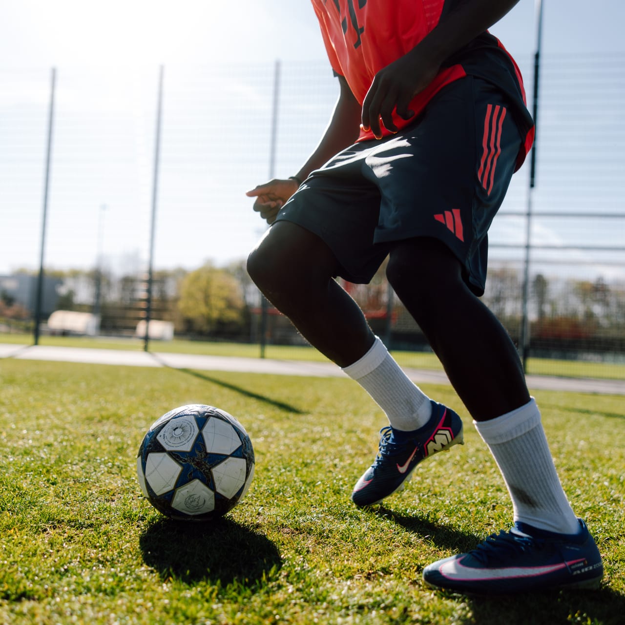 260427 JJANK BLACKROLL FC Bayern Campus 7113