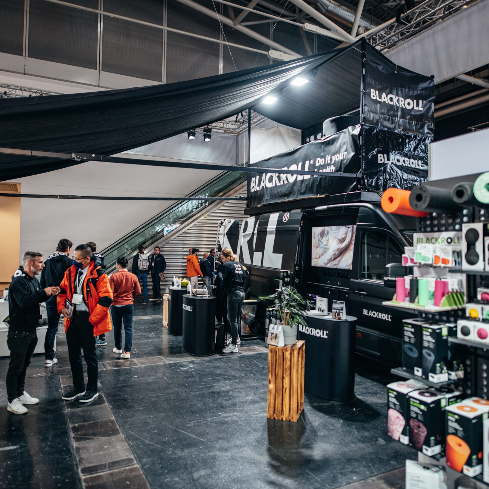 13 Blackroll ISPO 2022 11 c fabianstoffers 8594