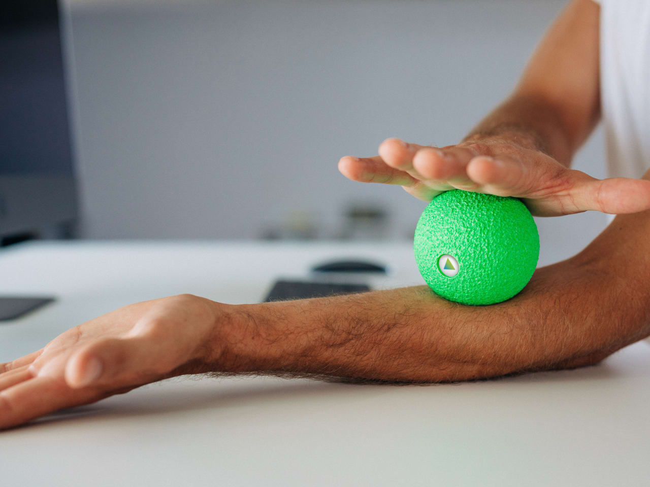 Produktindividualisierung ball Logobeispiel