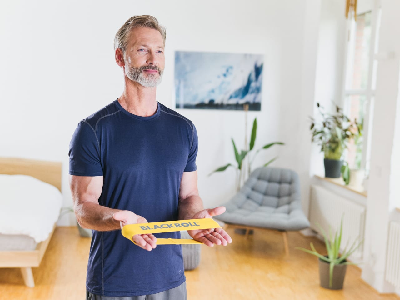 Was dir bei schulterschmerzen helfen kann blackroll