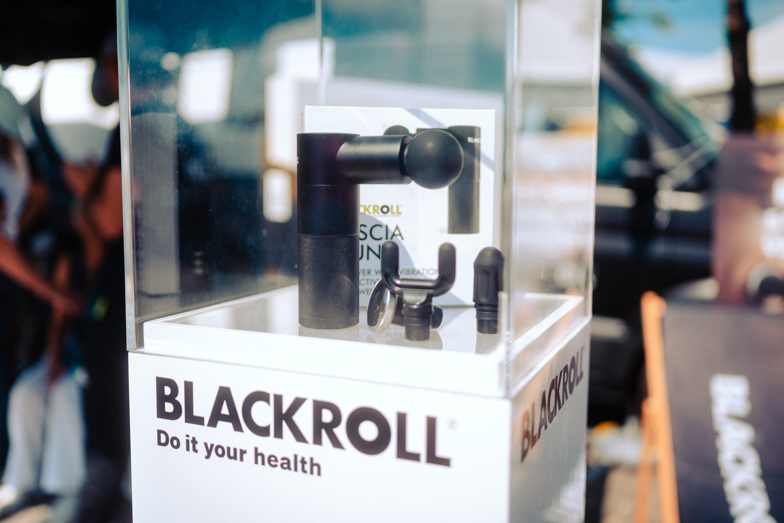 Besucher:innen Magnet FASCIA GUN