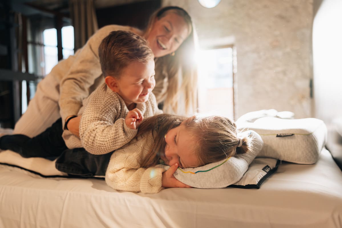 Sleep shooting new pillows