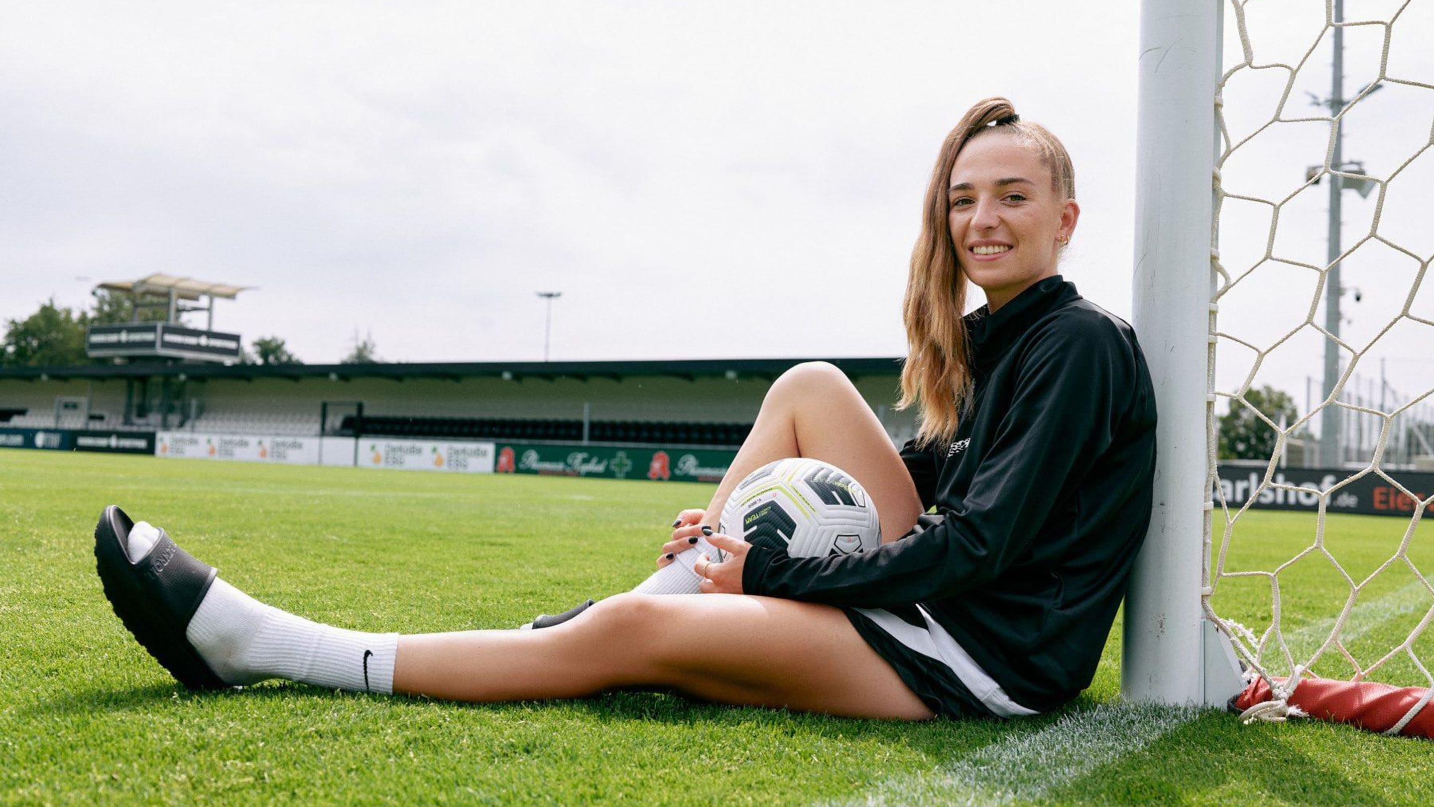 Blackroll X Sophia Kleinherne 1683 Web s RGB