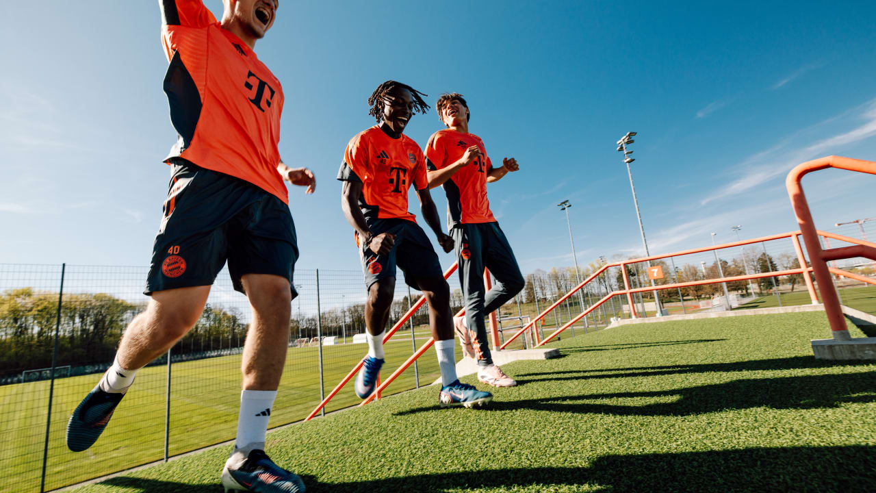 260427 JJANK BLACKROLL FC Bayern Campus 6682
