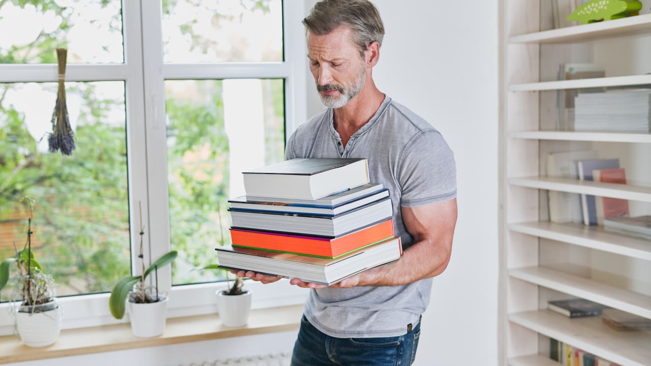 Schulterschmerzen ursachen behandlung blackroll