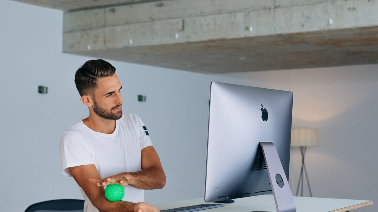 Sitzen stehen homeoffice tipps blackroll