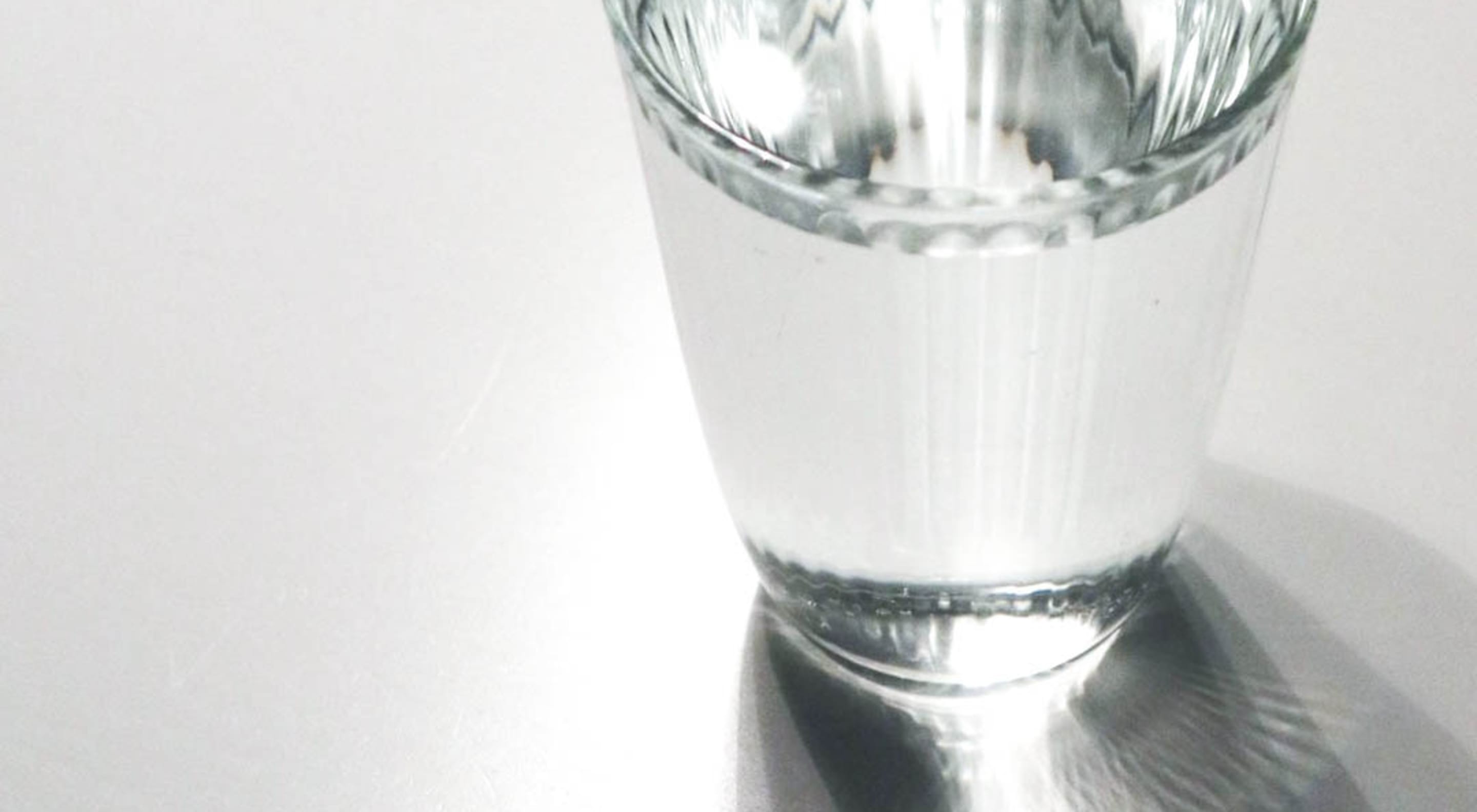 https://storage.googleapis.com/oneworld-prod/assets/Wasser-trinken.jpg?v=1611832834