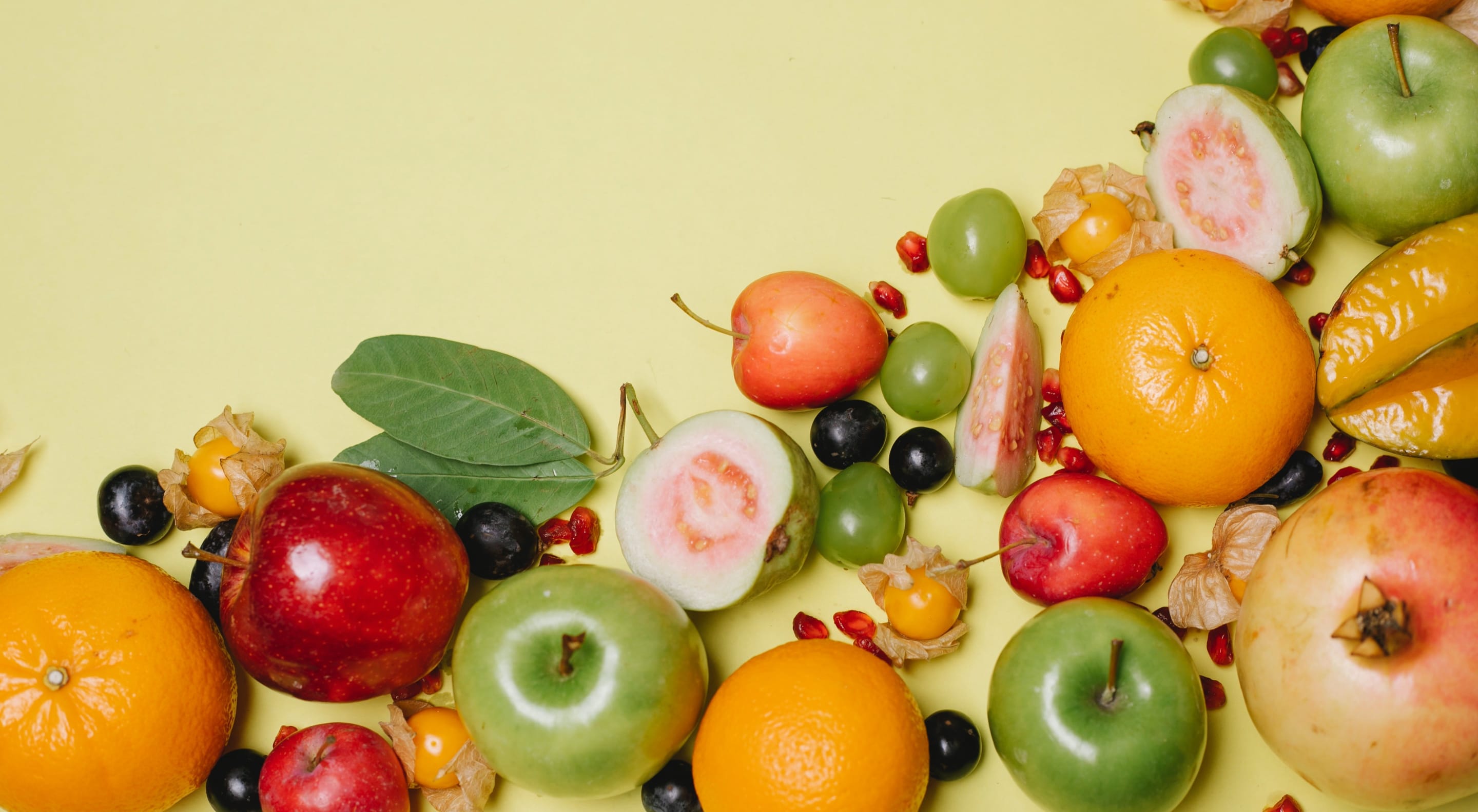 https://storage.googleapis.com/oneworld-prod/assets/welche-vitamine-bei-muedigkeit-schlappheit-1.jpeg?v=1683894229