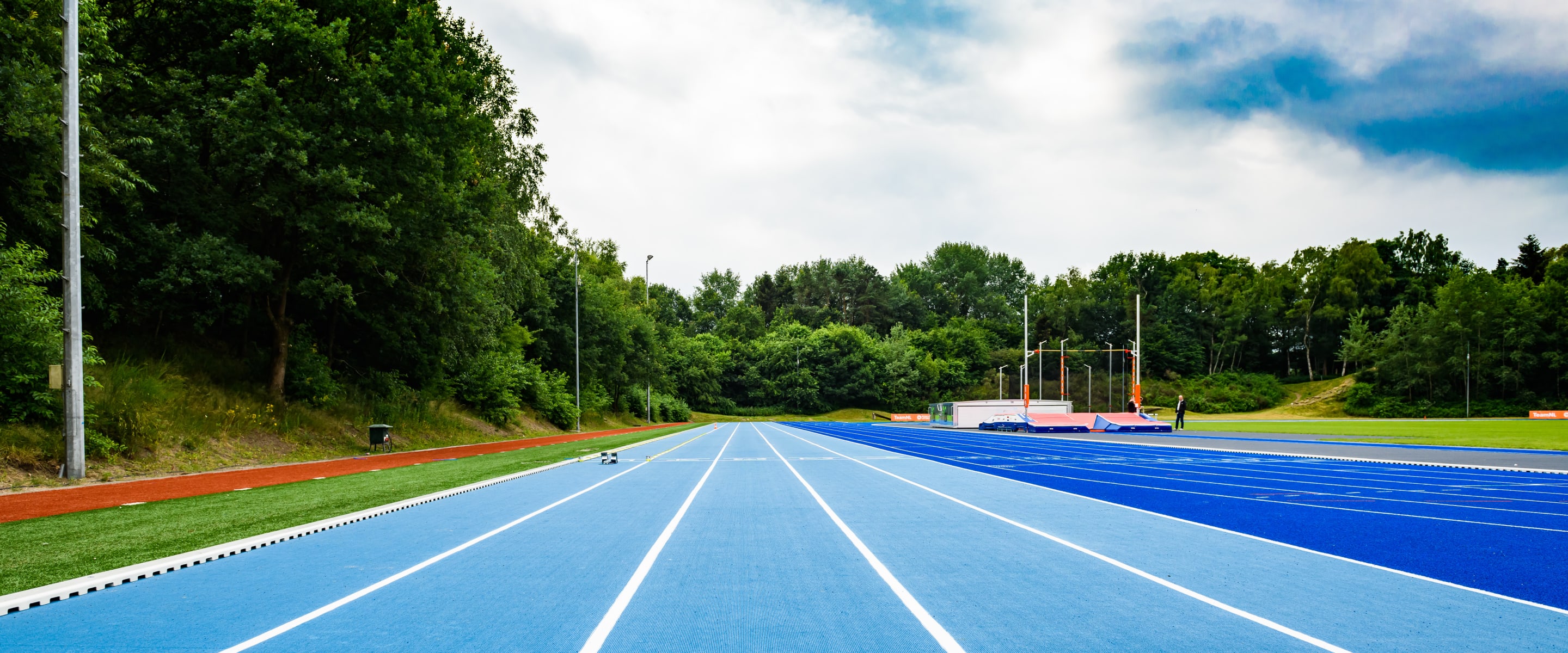 De aankomende drie jaar zijn wij, BLACKROLL®, official supplier van de Atletiekunie!