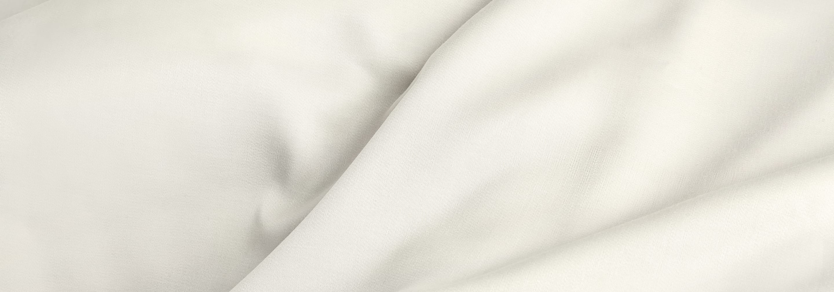 https://storage.googleapis.com/oneworld-prod/assets/001_202411_BEDDING-SET_eciRGB_highres_01948.jpg?v=1740769427