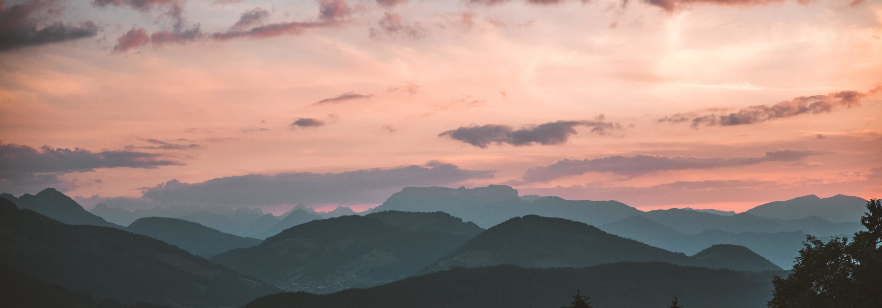 https://storage.googleapis.com/oneworld-prod/assets/ruhebild.jpg?v=1654860131