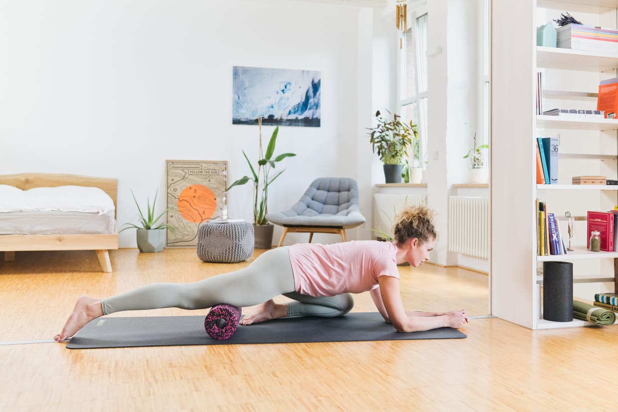 08 Knieschmerzen Oberschenkel Vorderseite Blackroll 04823