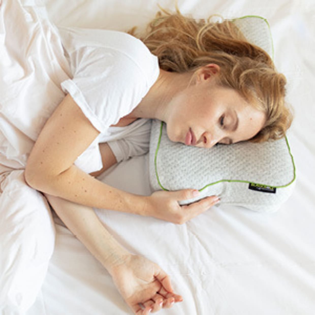 Blackroll Recovery Pillow gegen Nackenschmerzen nach dem Schlafen