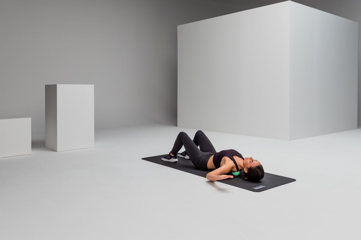 Faszienball Übungen Rücken