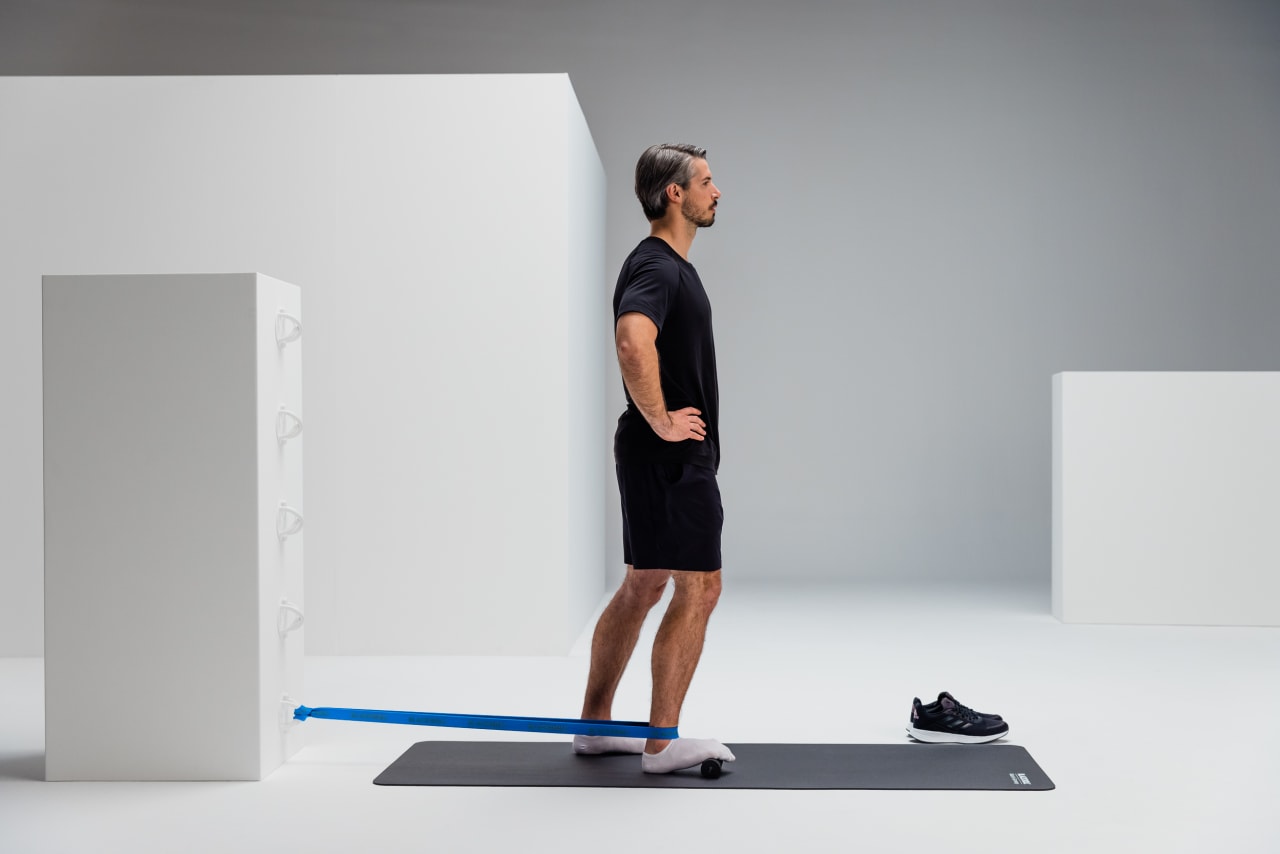 Ankle joint mobilization mobility blackroll super band web 2 Y2 A6312 1