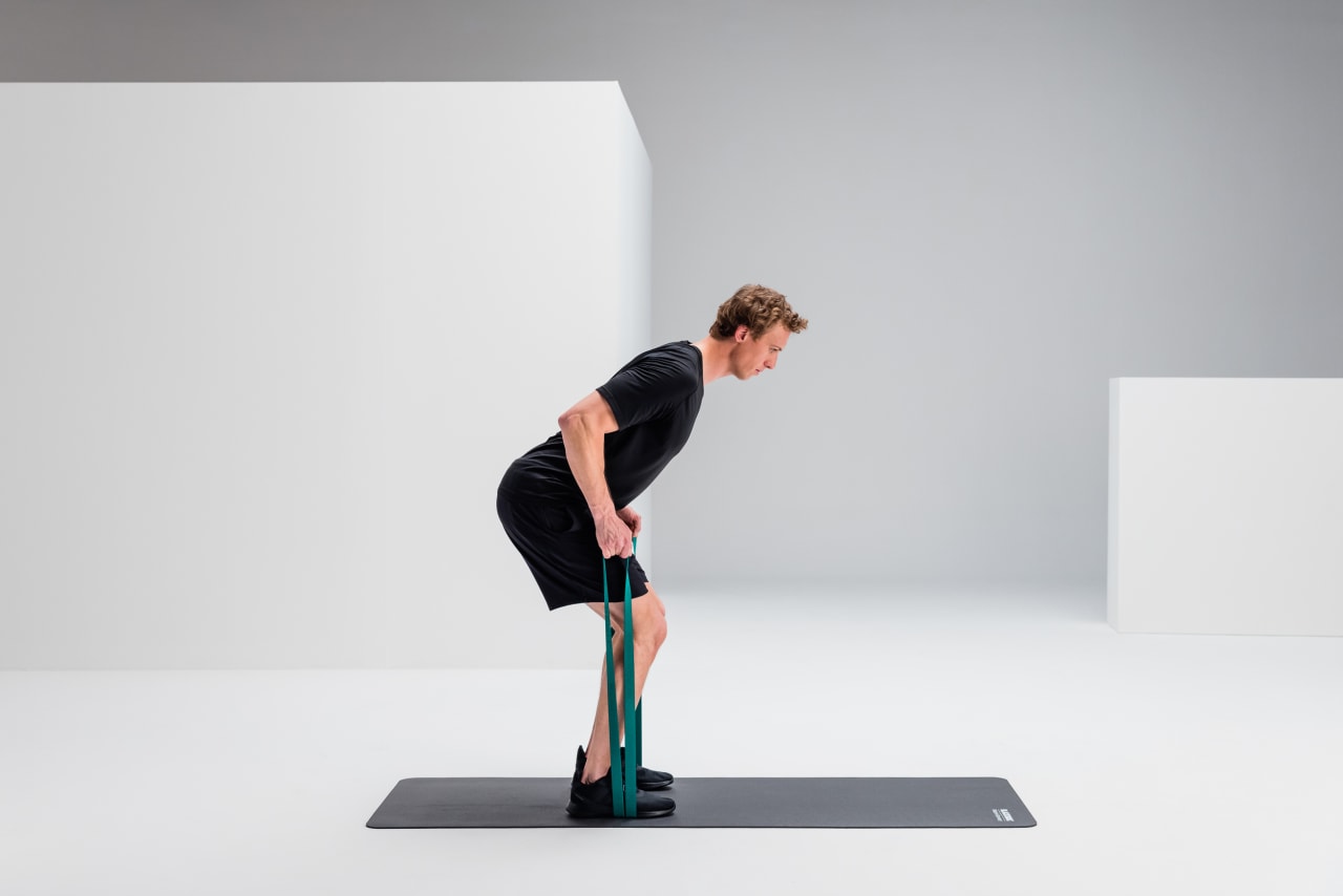 Bent over rows strengthening blackroll super band web 2 Y2 A8261