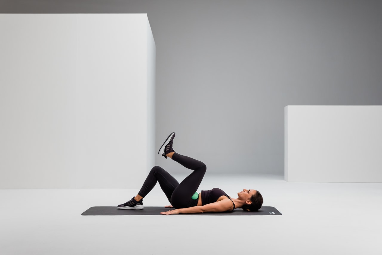 Cook bridge activation blackroll ball 08 web 2 2 Y2 A4128 1