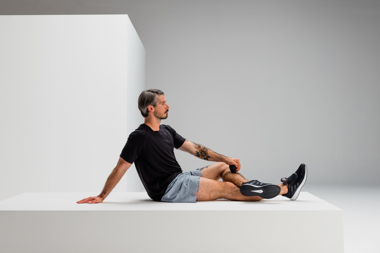 Lower leg trigger point massage mobility blackroll trigger set web 4 2 Y2 A7180