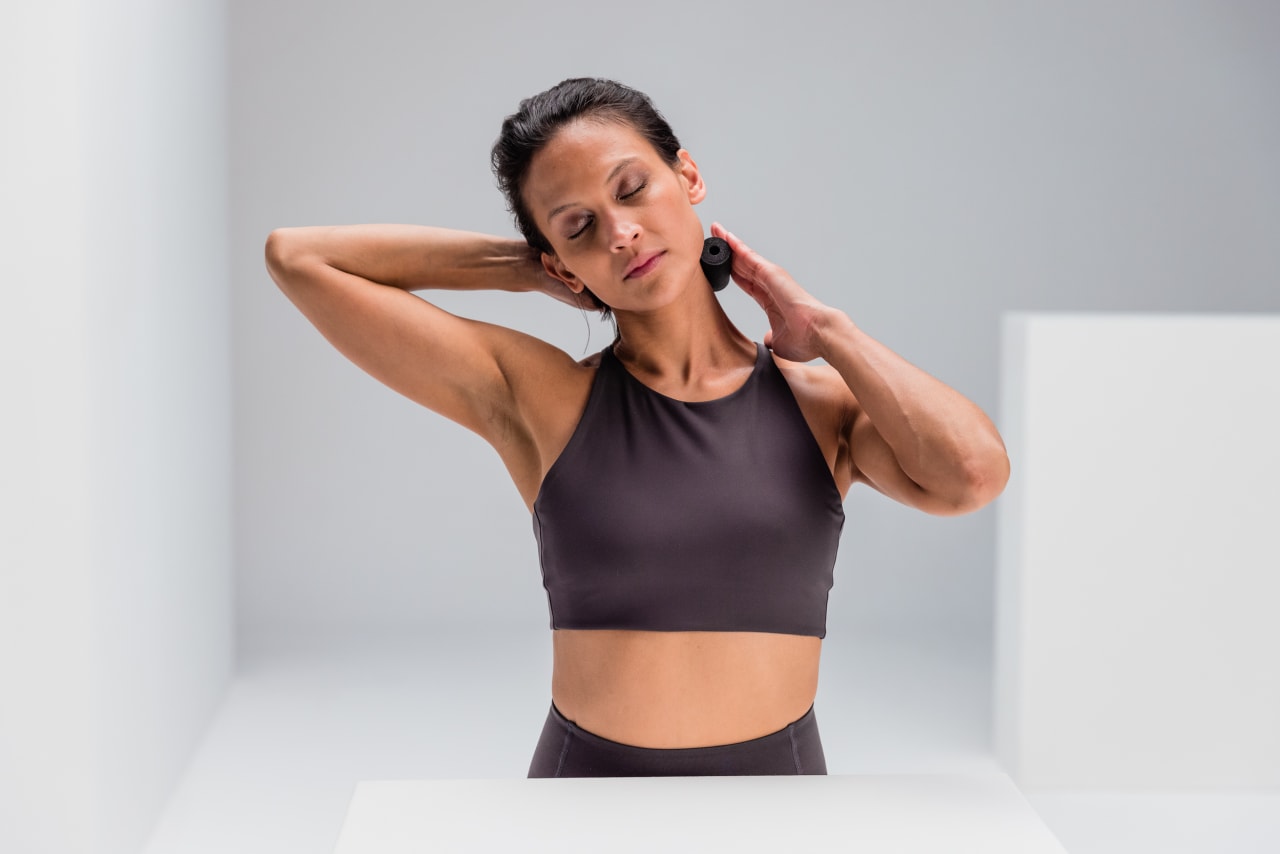 Neck massage recovery blackroll micro web 4 2 Y2 A9808