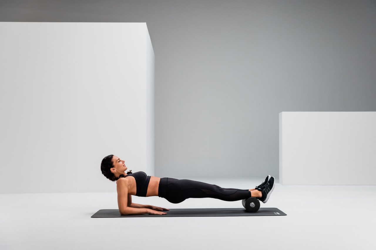 Reverse plank strengthening blackroll standard web 2 Y2 A0473