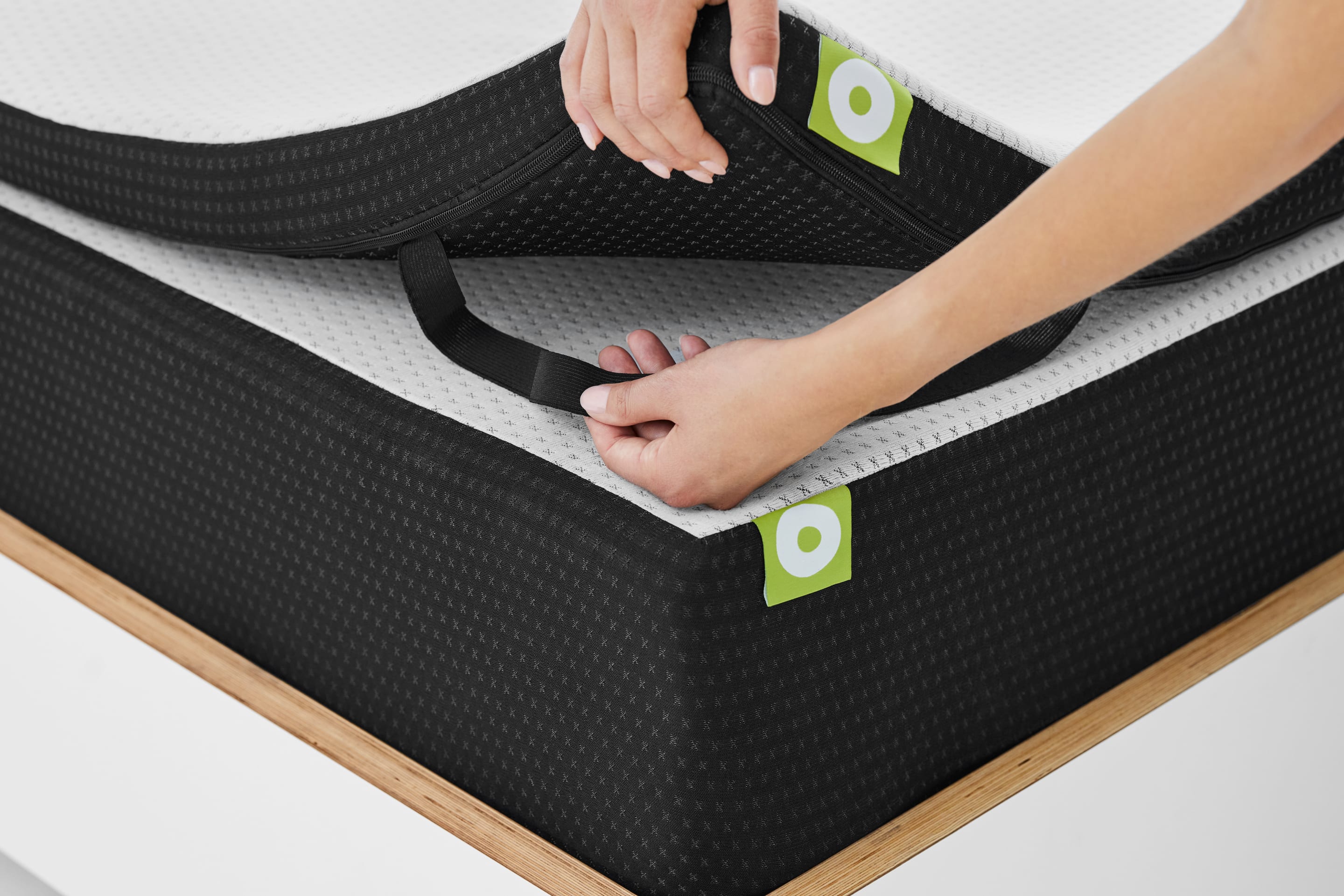 002 202407 COMFORTTOPPER shot 7 a 05 PMP s RGB lowres
