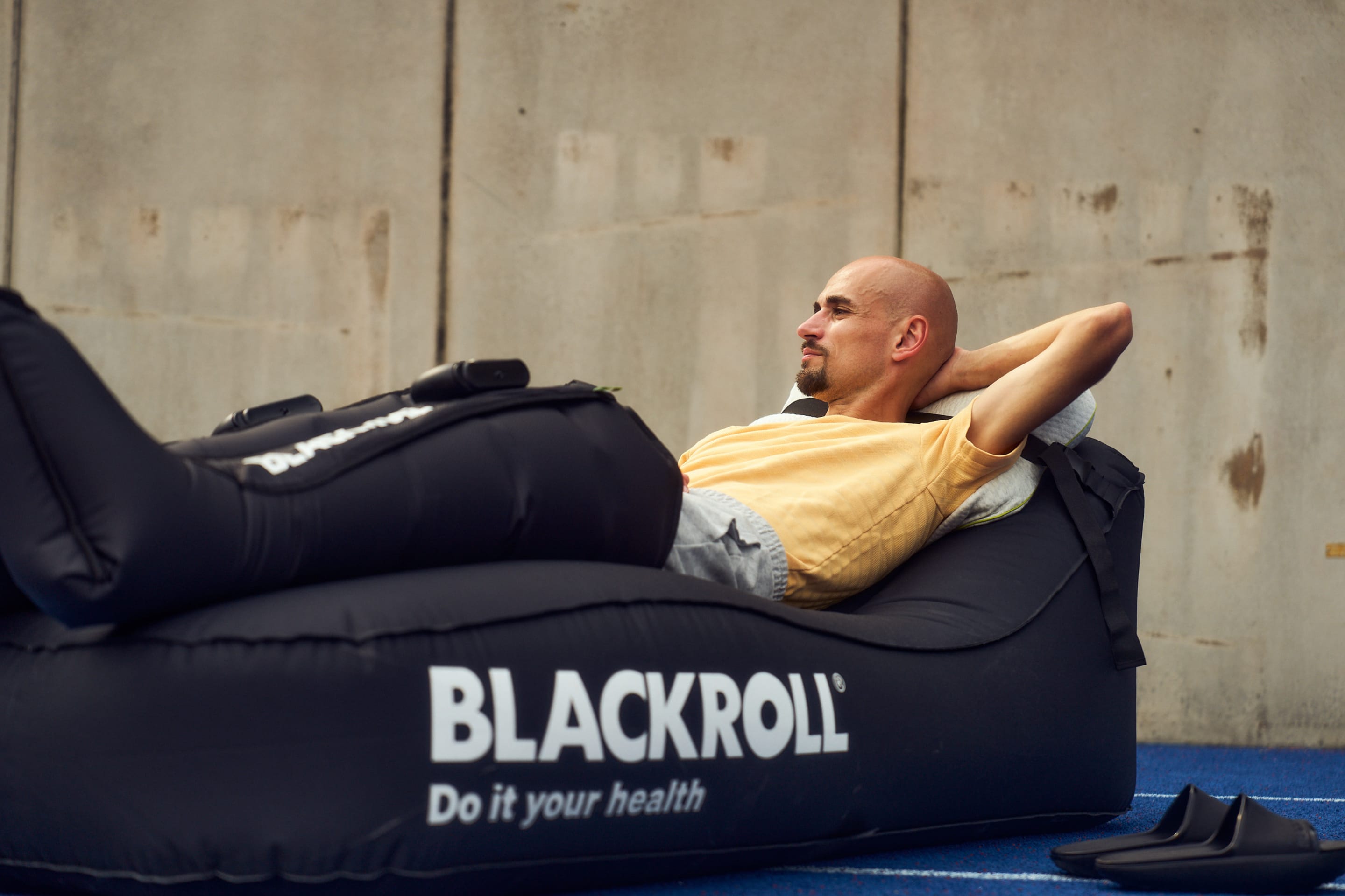 Kimi Schreiben mit Compression Boots