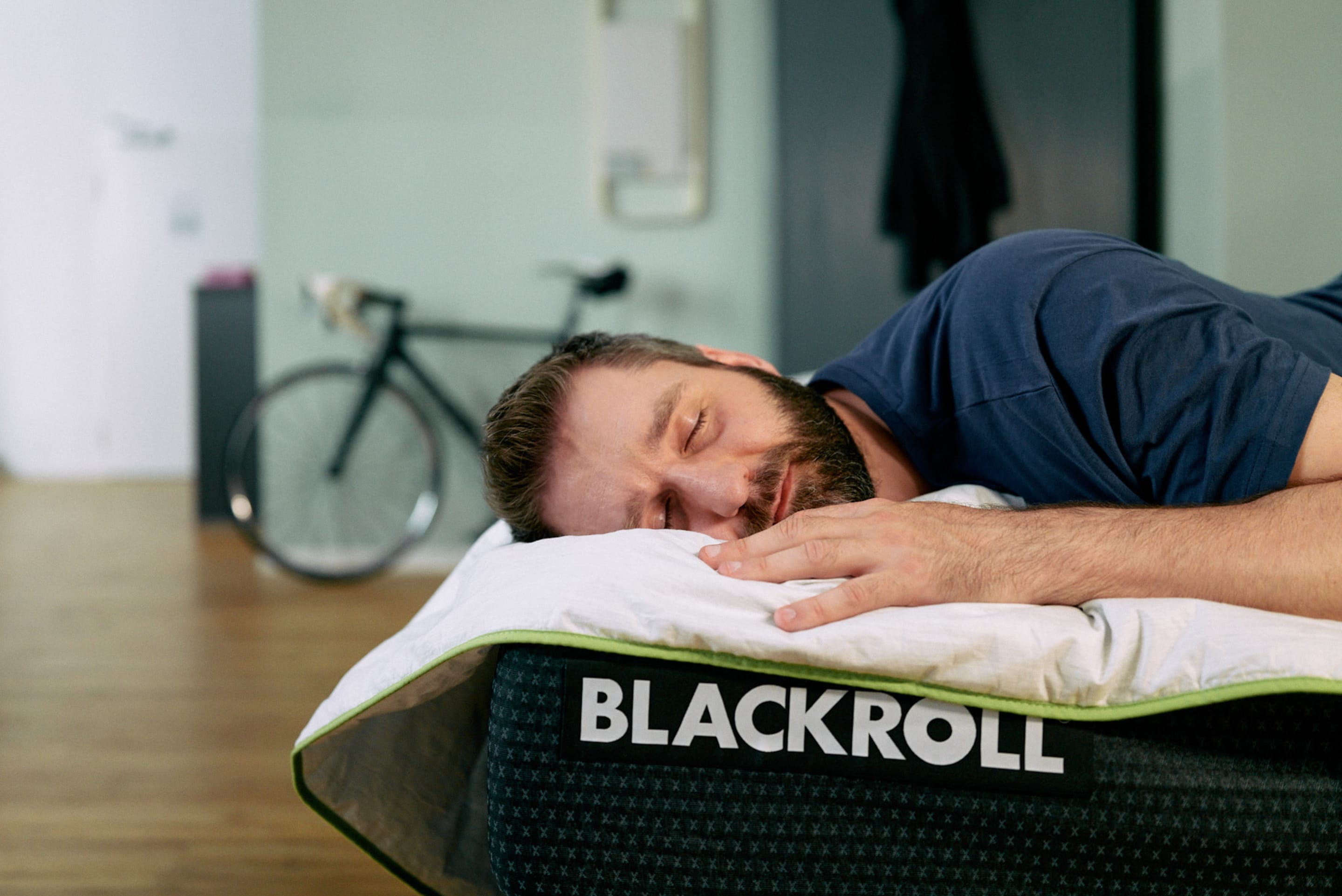 Blackroll Recovery Base Matratze gegen Rückenschmerzen